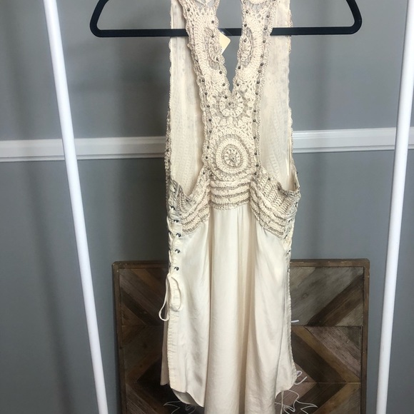 Haute hippie sleeveless crotchet/bedded Dress - Picture 5 of 8